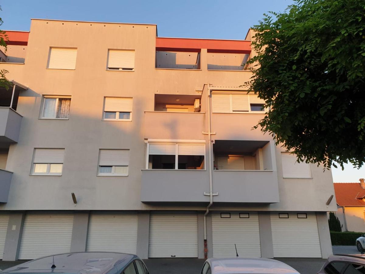 Apartman Dzakula Zagreb Exterior foto